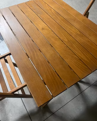 Tavolo e 2 sedie da giardino / balcone in legno
