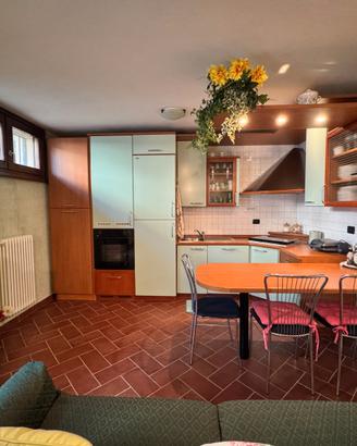 CUCINA ANGOLARE COMPLETA