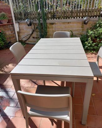Tavolo Giardino, con 4 sedie 
