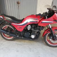 Kawasaki GPZ 750 - 1983