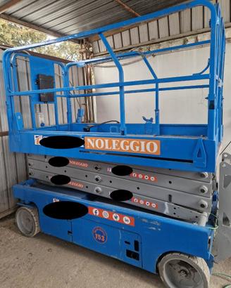 Piattaforma Aerea a Pantografo GENIE GS-2646