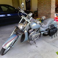 Suzuki Intruder 800