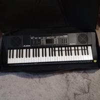 Tastiera musicale elettronica