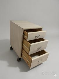 Comodino con rotelle - 3 cassetti
