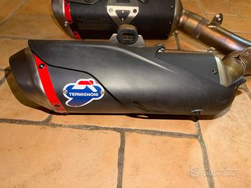 Scarico completo per hypermotard 698 ducati