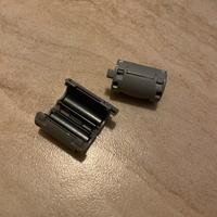 Filtro in ferrite a scatto (o nucleo di ferrite)