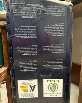 Condizionatore praticamente nuovo .