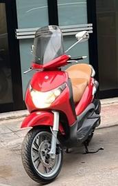 Piaggio Beverly 250 - Moto e Scooter In vendita a Taranto