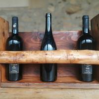 portabottiglie in legno di ulivo e abete 
