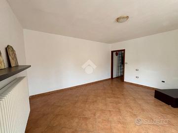 PORZIONE DI BIFAMILIARE A NOVAFELTRIA