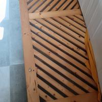 Letto singolo  in legno 