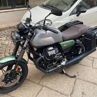 2021 Moto Guzzi v7 iv centenario