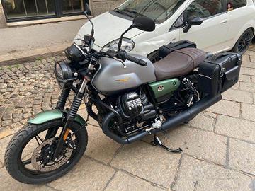 2021 Moto Guzzi v7 iv centenario