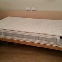 letto singolo completo materasso doghe mobiletto 