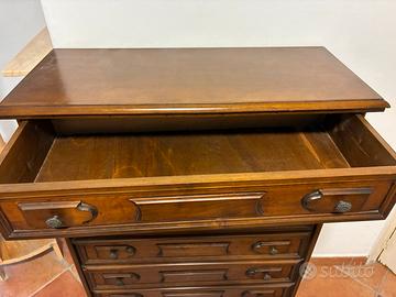 Cassettiera in legno