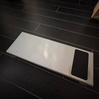 Rialzo monitor + 4 porte USB + ricarica wireless