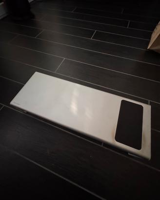 Rialzo monitor + 4 porte USB + ricarica wireless