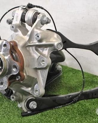 BMW X4 G02 Mozzo ruota fusello posteriore