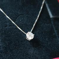 Collana girocollo punto luce