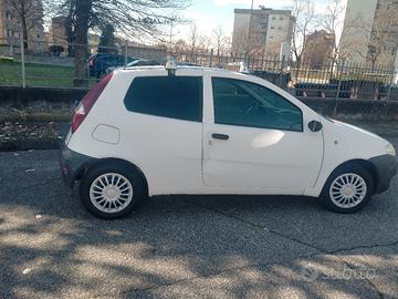 punto van x 1300 mlj