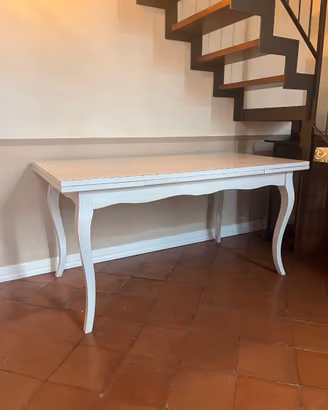 Tavolo bianco classico allungabile