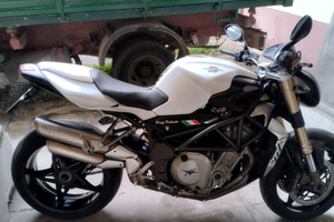 MV AGUSTA F4 Brutale