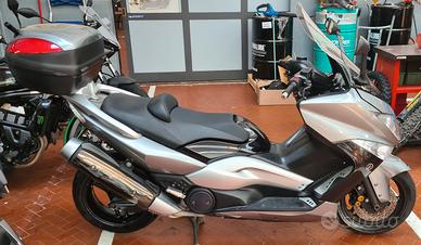 Yamaha T Max - 2010