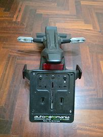 Pontatarga originale Kawasaki Z900 2025 + frecce