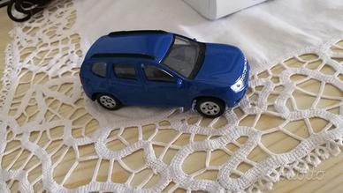 Dacia Duster Scala 1:43