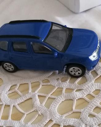 Dacia Duster Scala 1:43