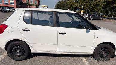 Skoda Fabia a   GPL 