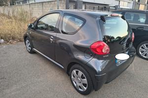 Toyota Aygo 1.0 12V VVT-i 3 porte Sol