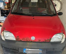 Fiat 600del 2003 in buone condizioni