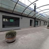 SUGGESTIVO SPAZIO COMMERCIALE - CENTRALISSIMO E...