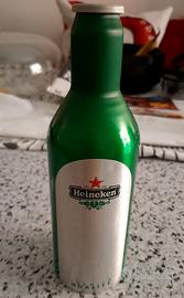 bottiglia in latta della birra 