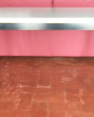 Design, modernariato. Tavolo o scrivania Estel