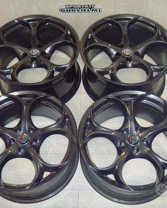 Cerchi in lega ORIGINALI ALFA ROMEO GIULIA 19"