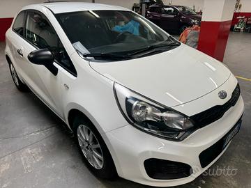 Kia Rio 1.2 CVVT 3p. LX
