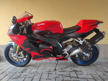 Aprilia RSV 1000 R Factory 2005 soli 12000km