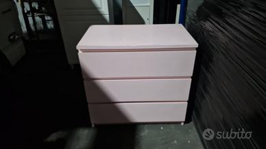 cassettiera malm e libreria kallax  