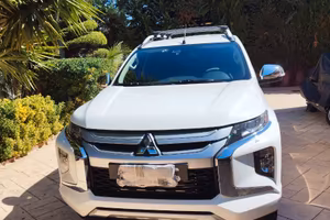 L 200