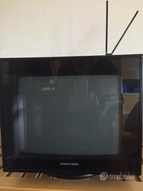 Televisore Brionvega black cube