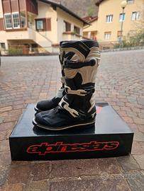 Scarponi per moto
