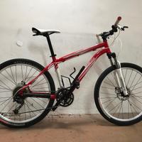 MTB Specialized 26”