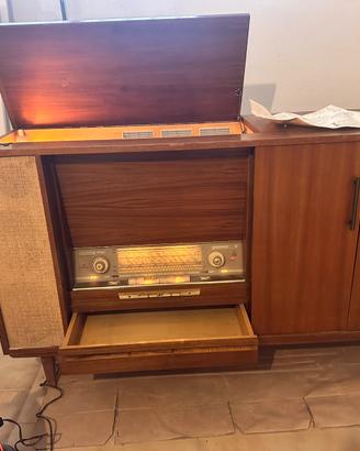 Radio / Giradischi /Tv  anno 1960 /61