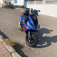 Aprilia sr factory