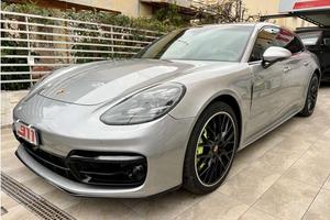 Porsche Panamera 4s Hybrid 2022