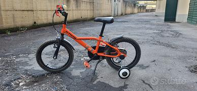 bicicletta con rotella per bambino