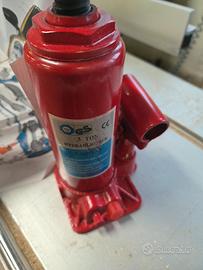 crick idraulico nuovo