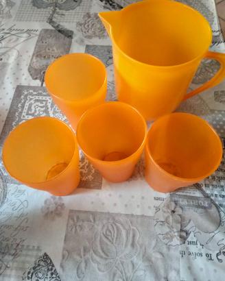 brocca graduata plastica arancione 4 bicchieri